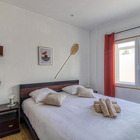 Le Saint-Pierre - Idealement Situe Avec Sauna Calais Dış mekan fotoğraf